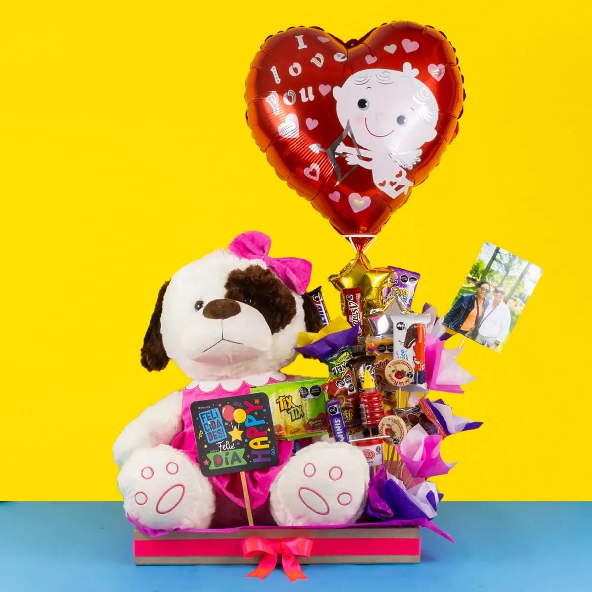 Arreglo de Dulces y Peluche Grande